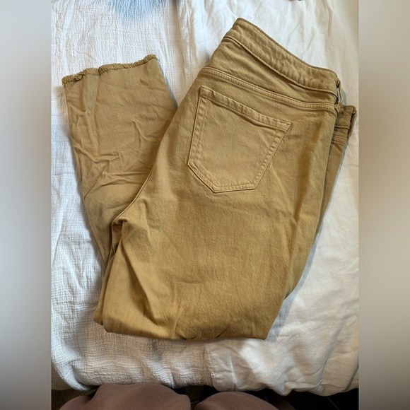 Torrid High Rise Stretch Button Fly Mom Jeans Ankle Fringe Hem Size 16 NWT - Picture 2 of 6